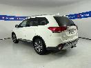 Thumbnail '5' of Mitsubishi Outlander