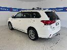 Thumbnail '5' of Mitsubishi Outlander
