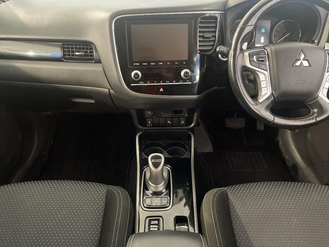 Photo '18' of Mitsubishi Outlander Photo '18' of Mitsubishi Outlander