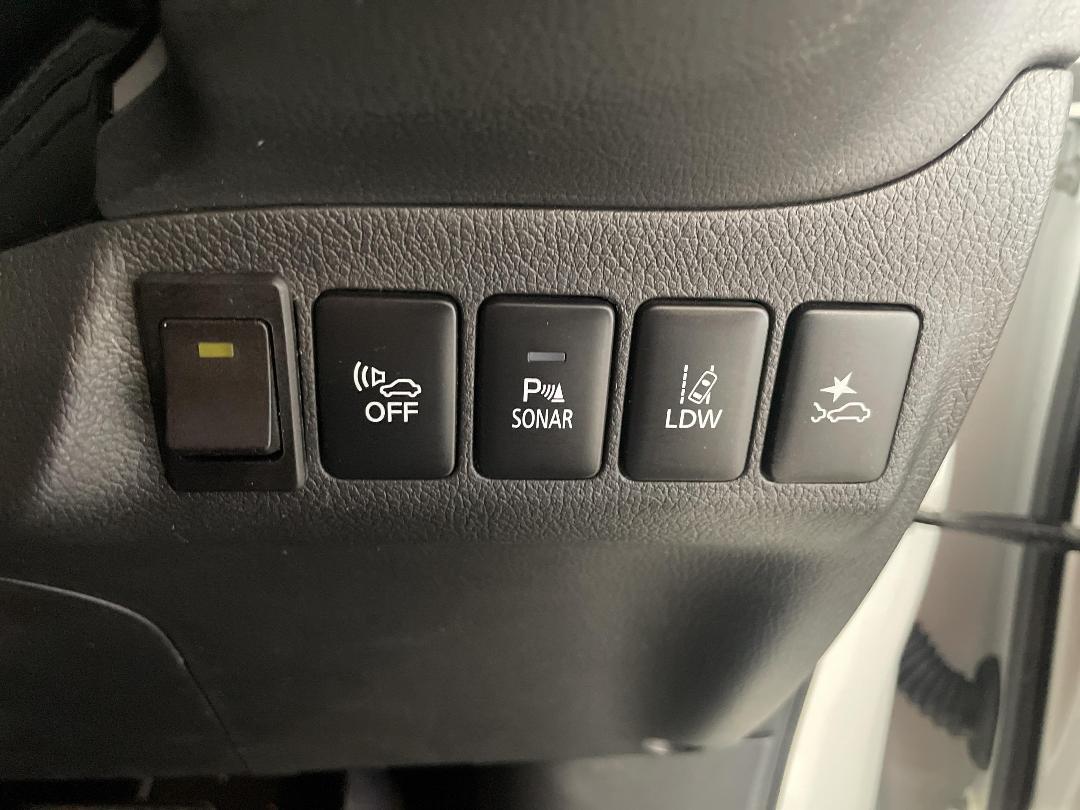 Photo '26' of Mitsubishi Outlander Photo '26' of Mitsubishi Outlander