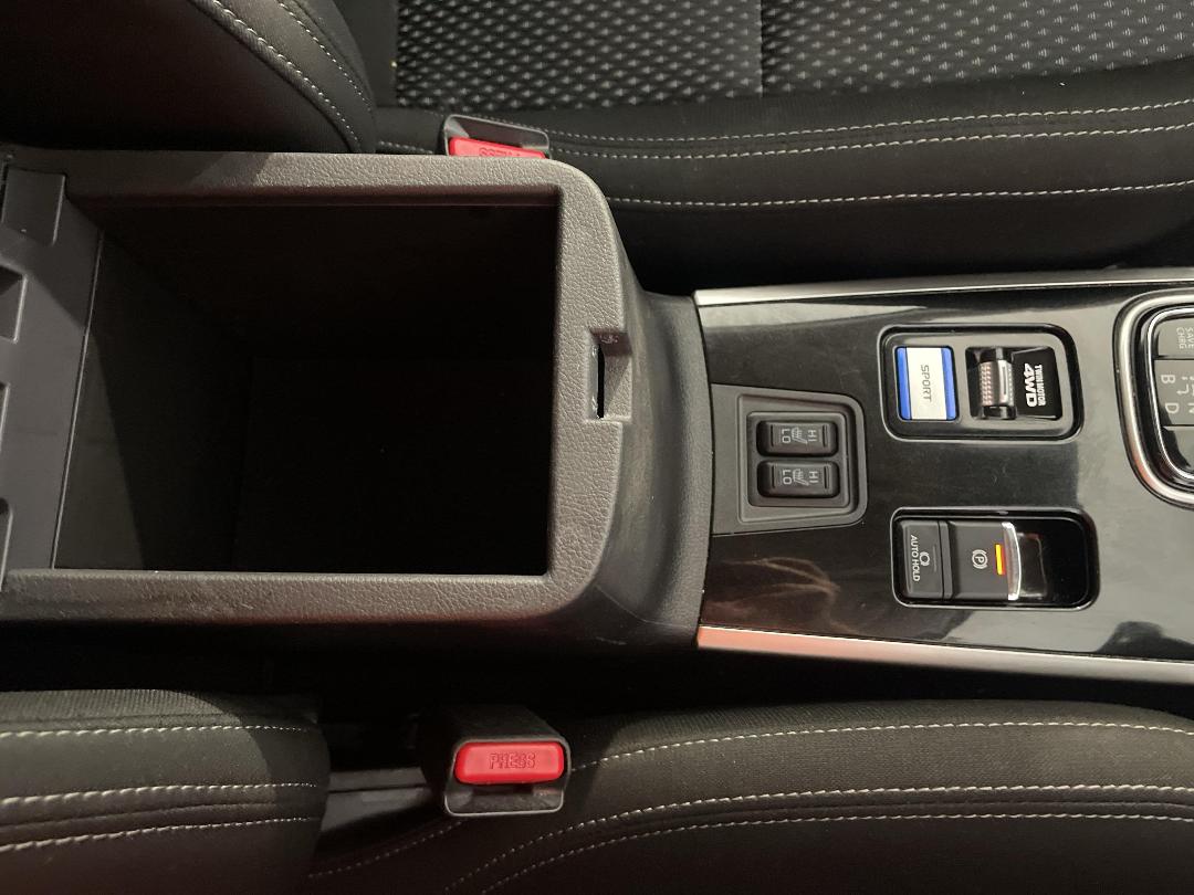 Photo '34' of Mitsubishi Outlander Photo '34' of Mitsubishi Outlander