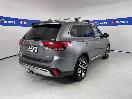 Thumbnail '7' of Mitsubishi Outlander