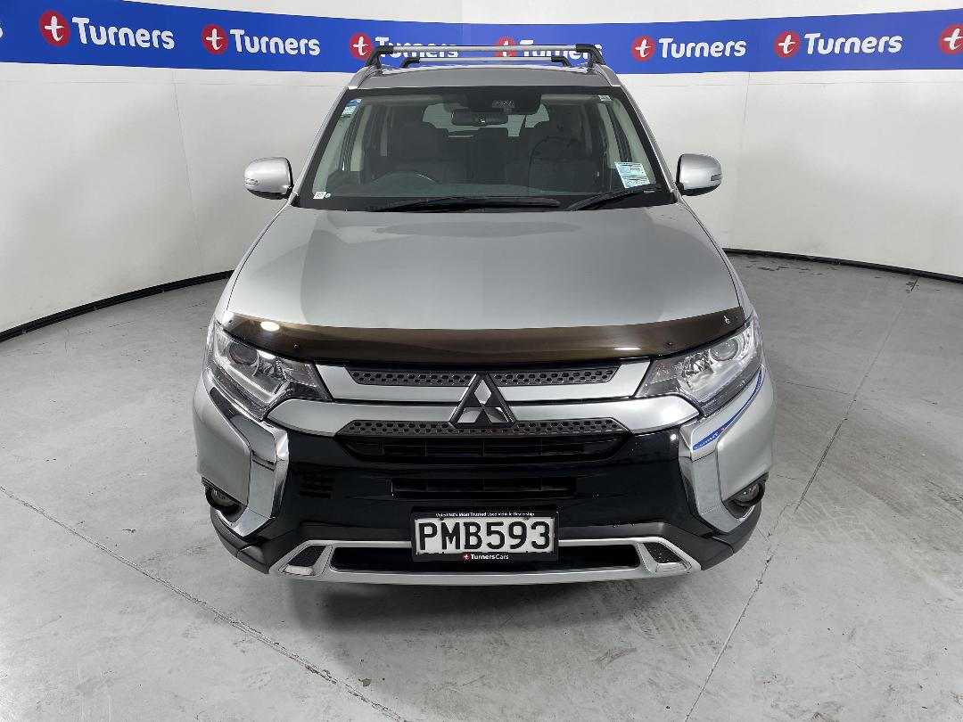 Photo '2' of Mitsubishi Outlander Photo '2' of Mitsubishi Outlander