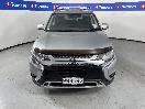 Thumbnail '2' of Mitsubishi Outlander