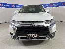 Thumbnail '2' of Mitsubishi Outlander