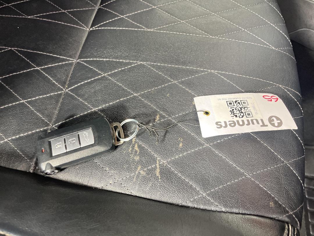 Photo '22' of Mitsubishi Outlander Photo '22' of Mitsubishi Outlander