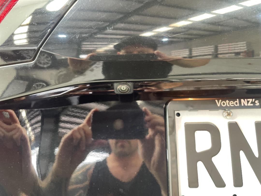 Photo '23' of Mitsubishi Outlander