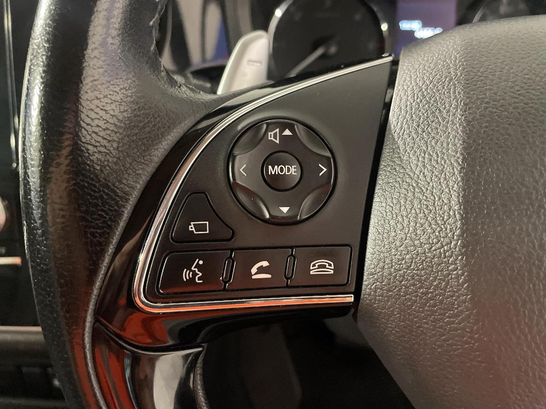 Photo '27' of Mitsubishi Outlander