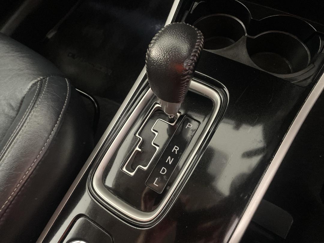 Photo '31' of Mitsubishi Outlander