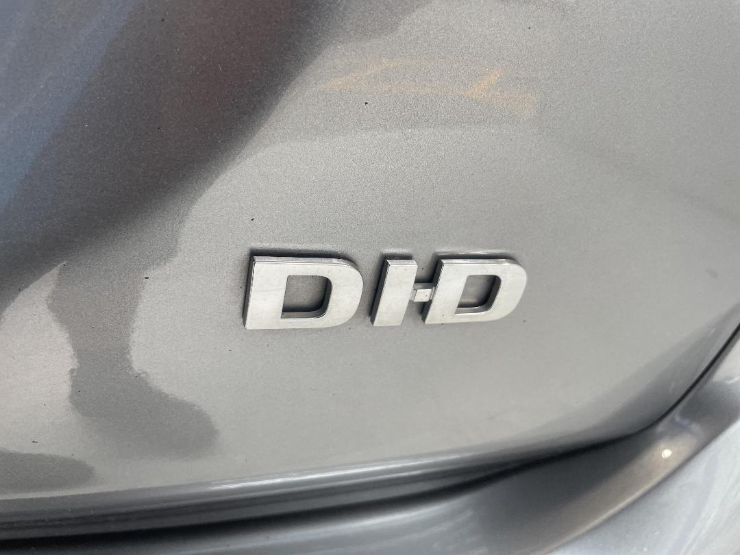 Photo '36' of Mitsubishi Outlander