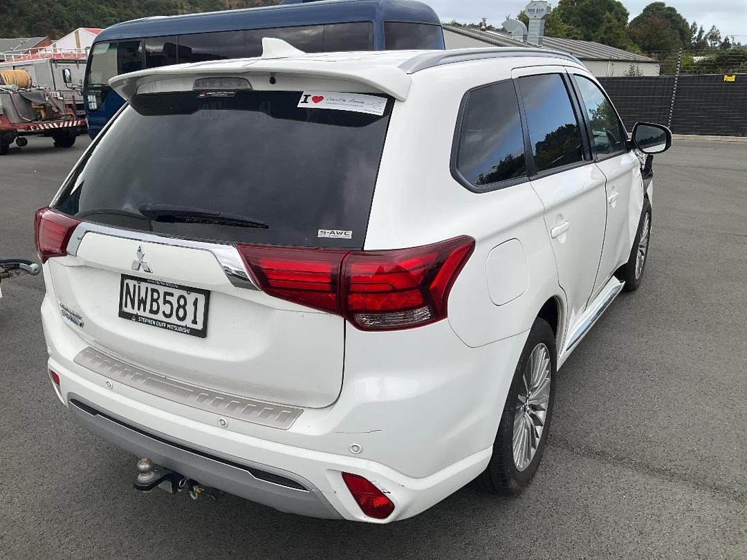 Photo '2' of Mitsubishi Outlander XLS Photo '2' of Mitsubishi Outlander XLS