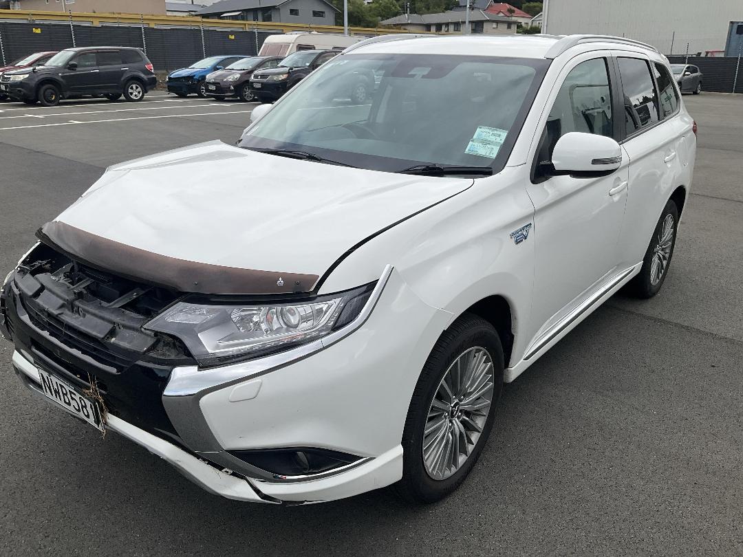 Photo '4' of Mitsubishi Outlander XLS Photo '4' of Mitsubishi Outlander XLS