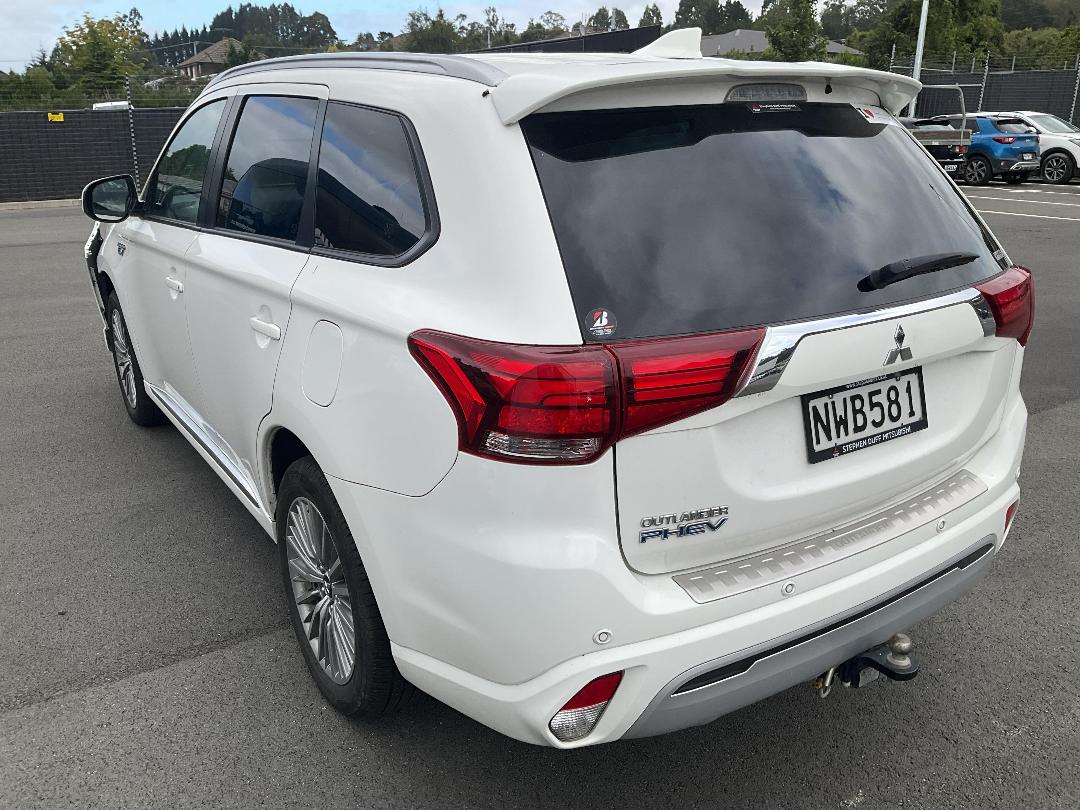 Photo '3' of Mitsubishi Outlander XLS Photo '3' of Mitsubishi Outlander XLS