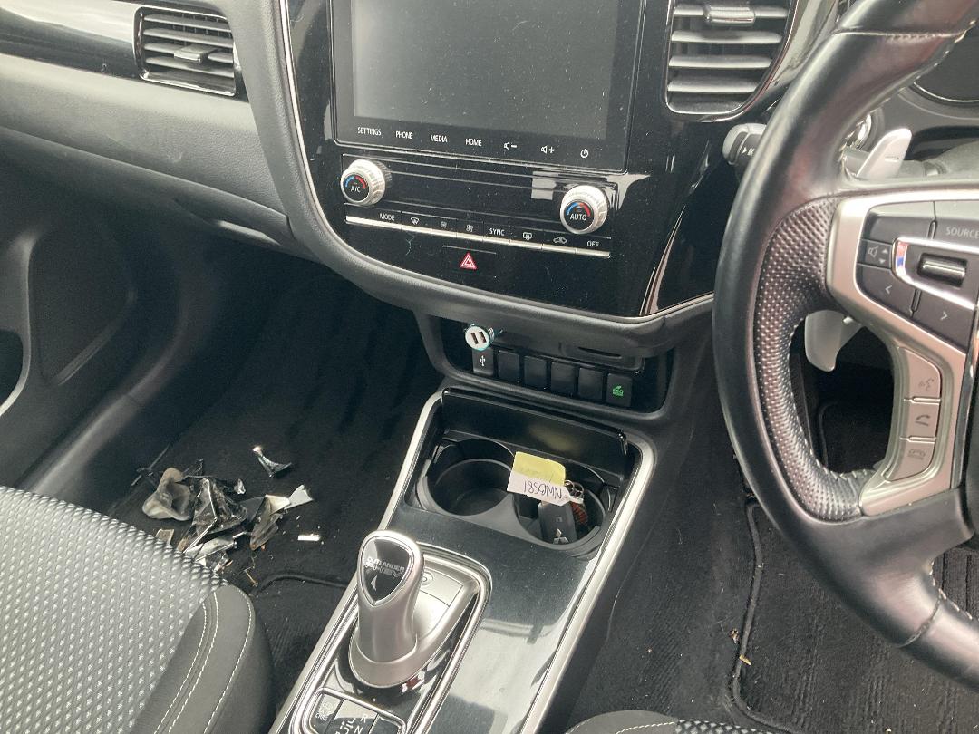 Photo '11' of Mitsubishi Outlander XLS Photo '11' of Mitsubishi Outlander XLS