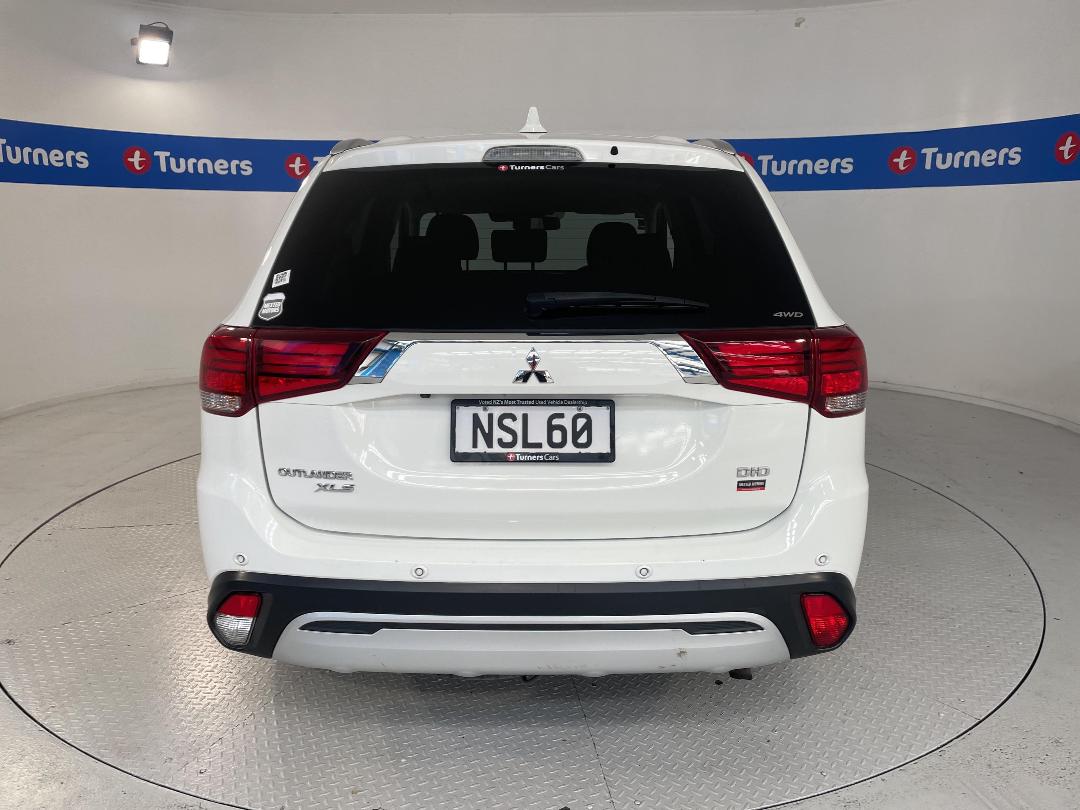 Photo '6' of Mitsubishi Outlander Photo '6' of Mitsubishi Outlander