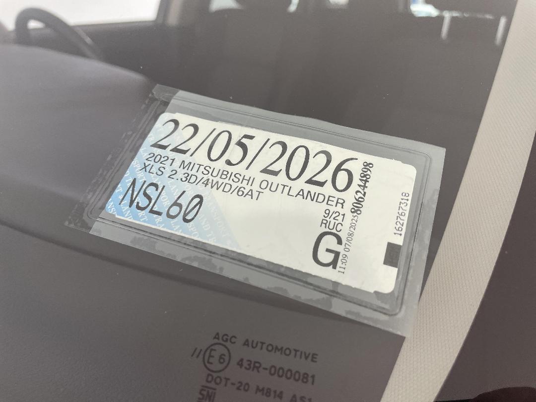 Photo '34' of Mitsubishi Outlander Photo '34' of Mitsubishi Outlander