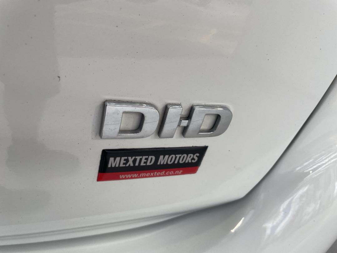 Photo '36' of Mitsubishi Outlander Photo '36' of Mitsubishi Outlander