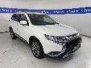 Thumbnail '1' of Mitsubishi Outlander