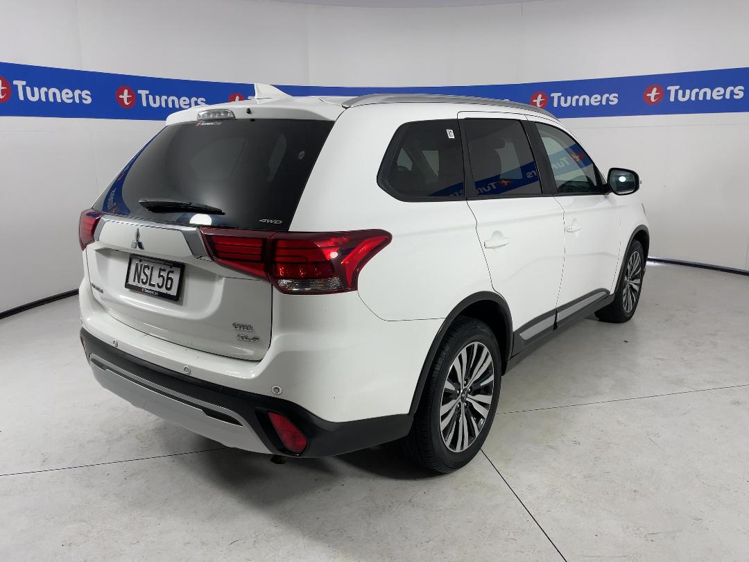 Photo '7' of Mitsubishi Outlander Photo '7' of Mitsubishi Outlander