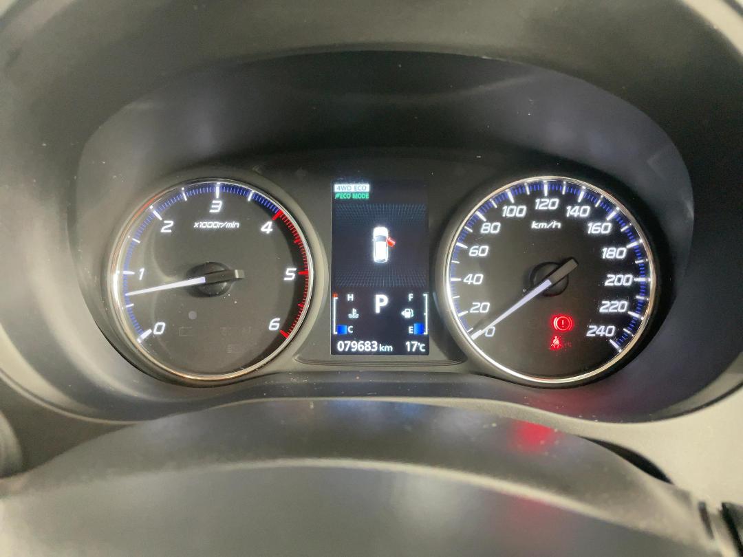 Photo '21' of Mitsubishi Outlander Photo '21' of Mitsubishi Outlander