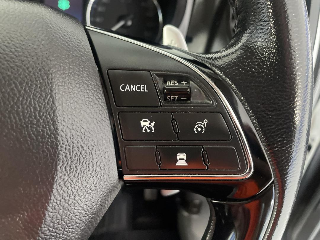 Photo '26' of Mitsubishi Outlander