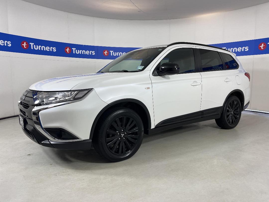 Photo '4' of Mitsubishi Outlander