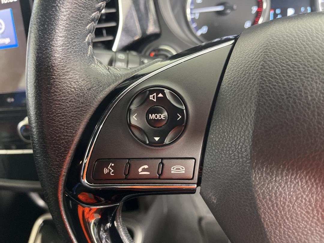 Photo '25' of Mitsubishi Outlander