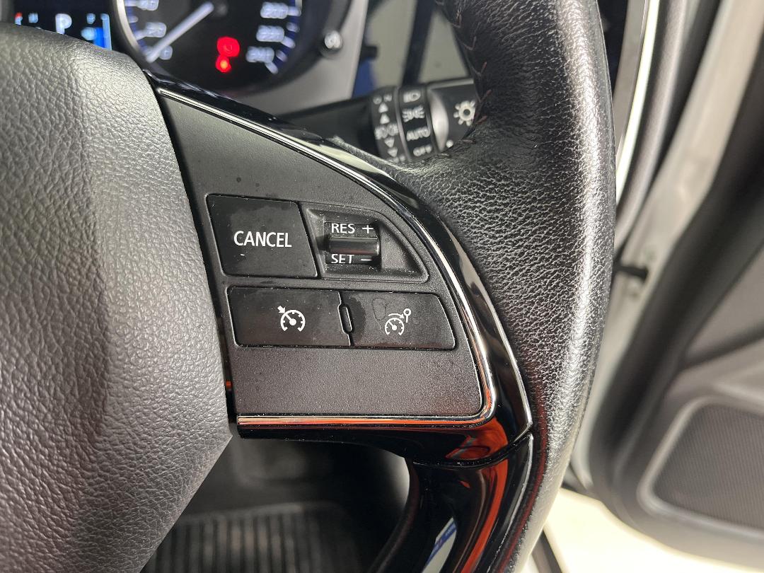 Photo '26' of Mitsubishi Outlander