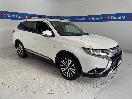 Thumbnail '1' of Mitsubishi Outlander