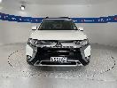 Thumbnail '2' of Mitsubishi Outlander
