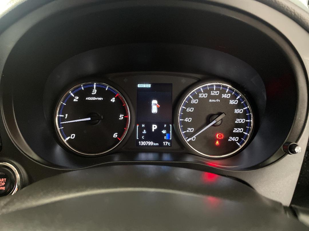 Photo '21' of Mitsubishi Outlander