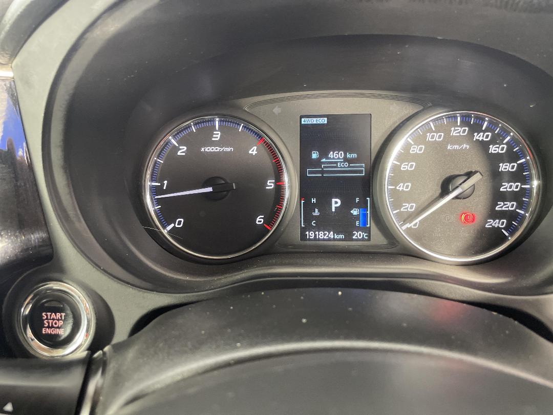 Photo '21' of Mitsubishi Outlander Photo '21' of Mitsubishi Outlander