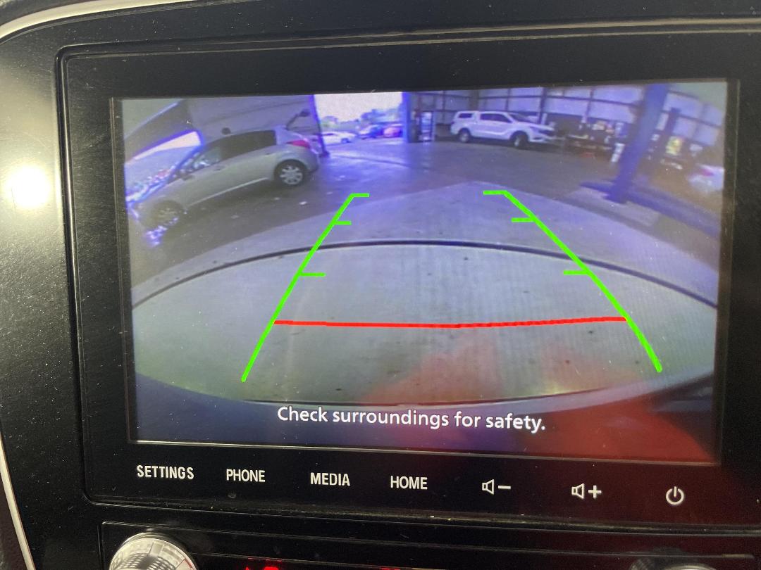 Photo '23' of Mitsubishi Outlander Photo '23' of Mitsubishi Outlander