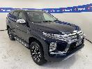 Thumbnail '1' of Mitsubishi Pajero Sport