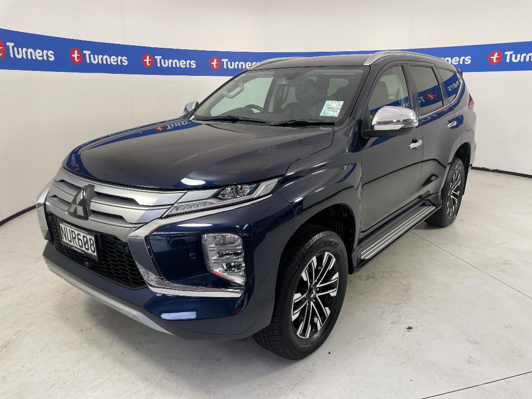 Photo '4' of Mitsubishi Pajero Sport