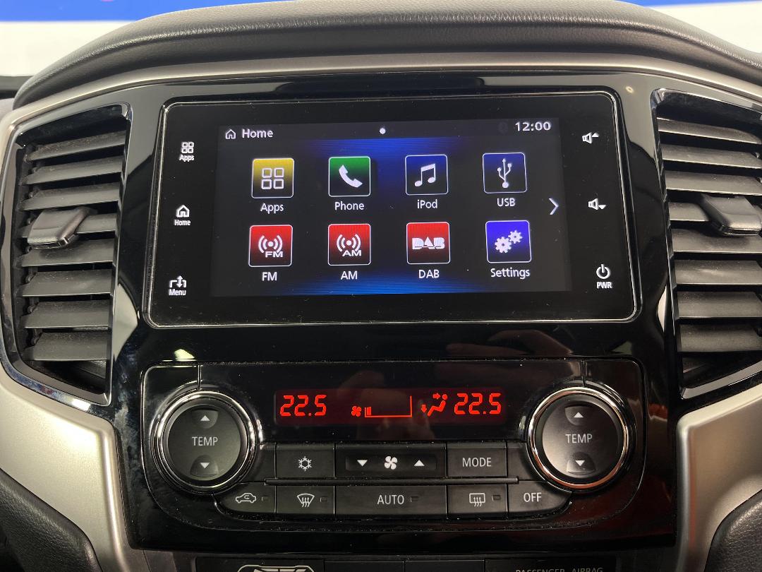 Photo '24' of Mitsubishi Triton