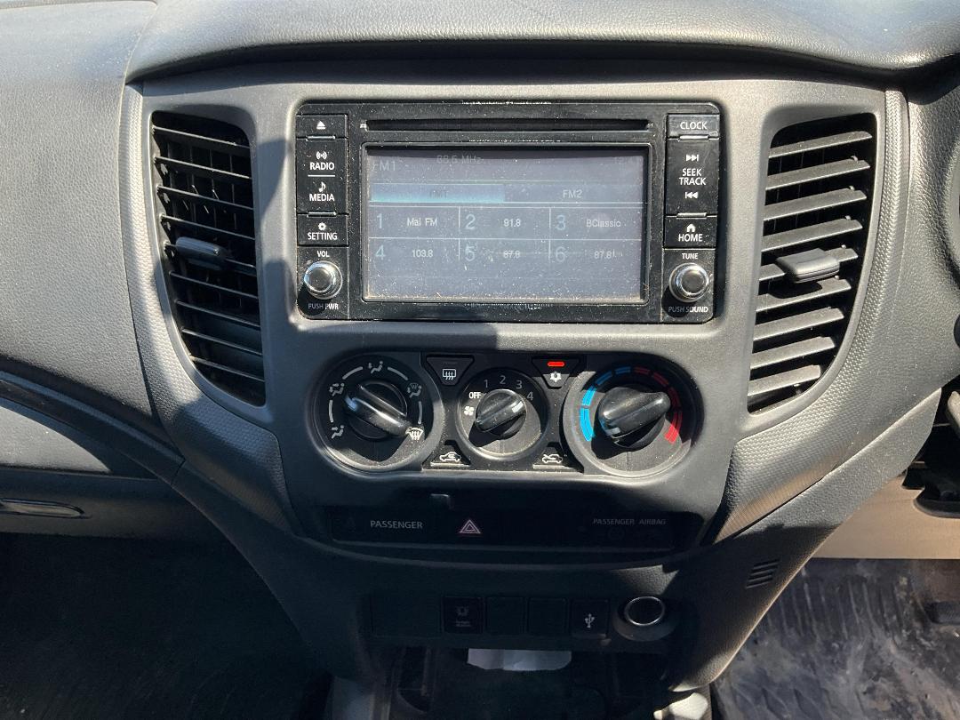 Photo '18' of Mitsubishi Triton Photo '18' of Mitsubishi Triton