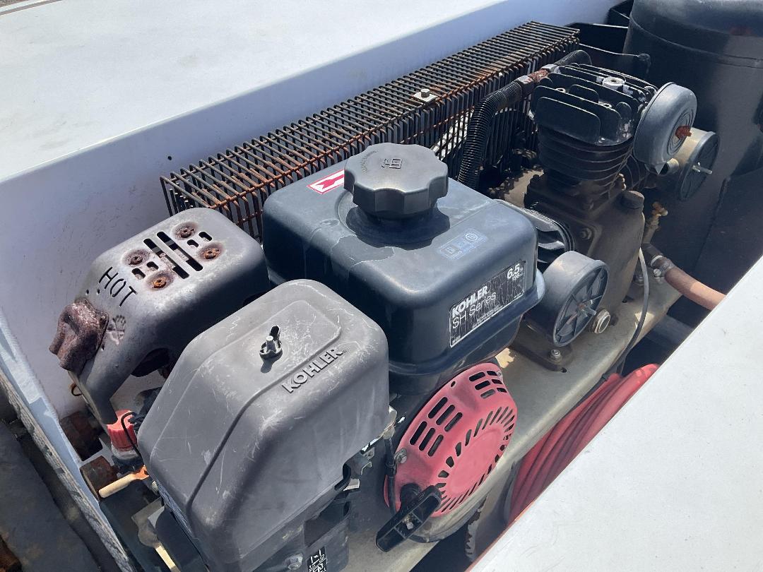 Photo '34' of Mitsubishi Triton