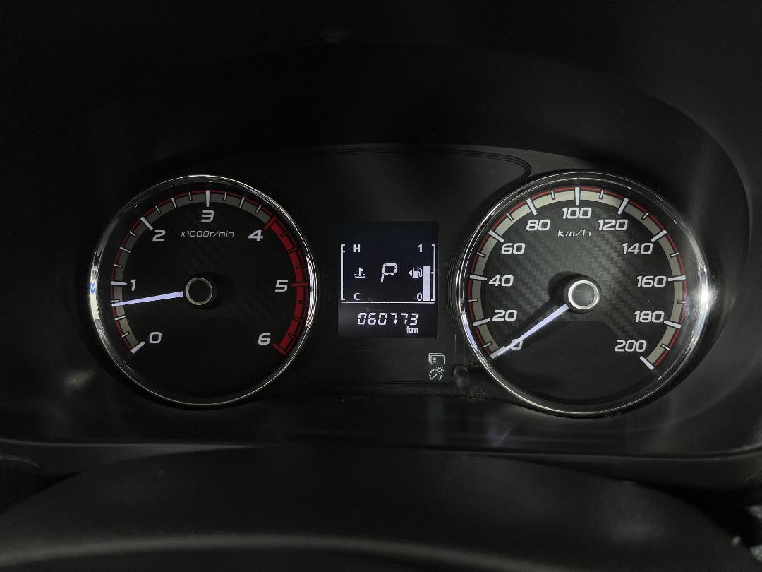 Photo '19' of Mitsubishi Triton Photo '19' of Mitsubishi Triton