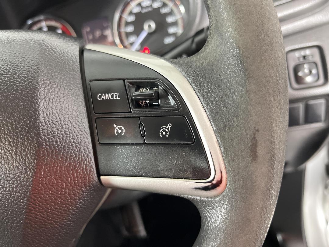 Photo '24' of Mitsubishi Triton Photo '24' of Mitsubishi Triton