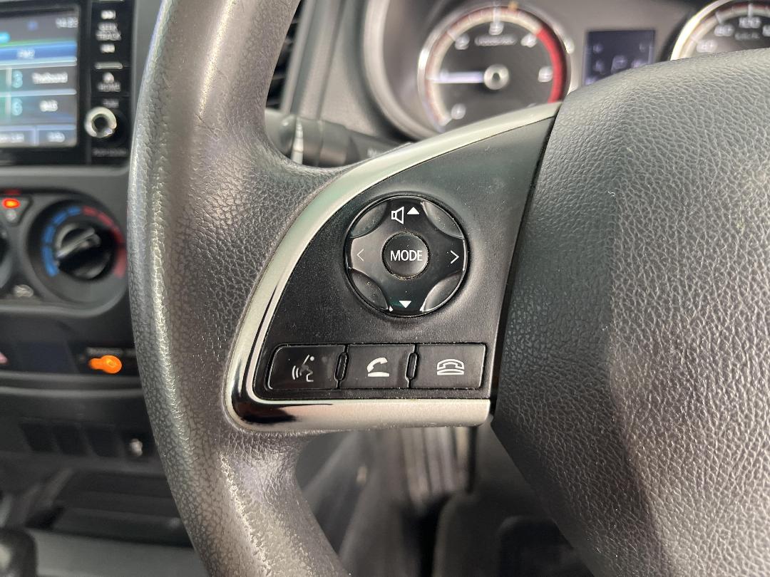 Photo '22' of Mitsubishi Triton Photo '22' of Mitsubishi Triton