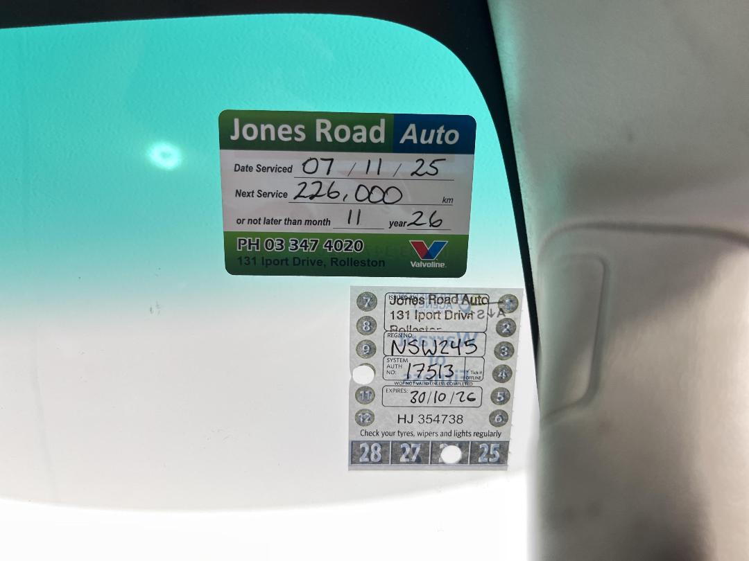 Photo '26' of Mitsubishi Triton Photo '26' of Mitsubishi Triton