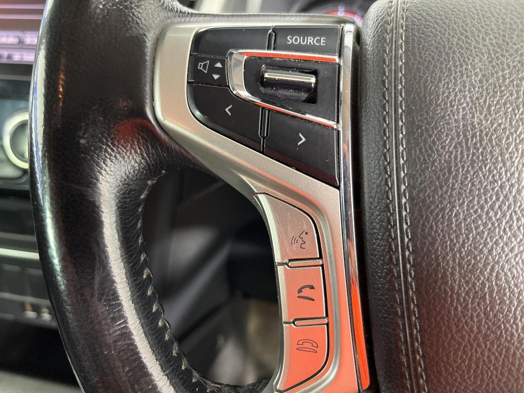 Photo '25' of Mitsubishi Triton