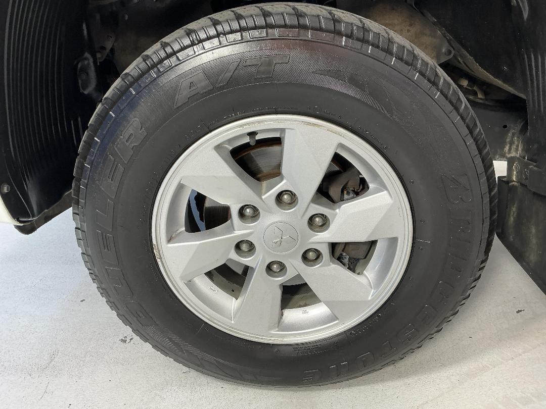 Photo '10' of Mitsubishi Triton Photo '10' of Mitsubishi Triton