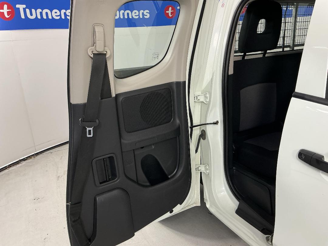 Photo '19' of Mitsubishi Triton Photo '19' of Mitsubishi Triton