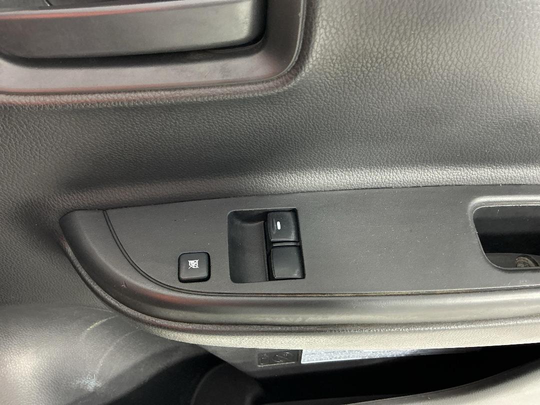 Photo '26' of Mitsubishi Triton Photo '26' of Mitsubishi Triton