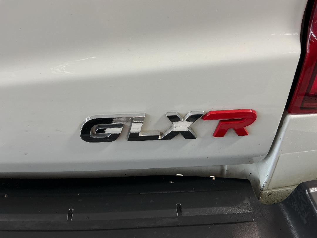 Photo '29' of Mitsubishi Triton