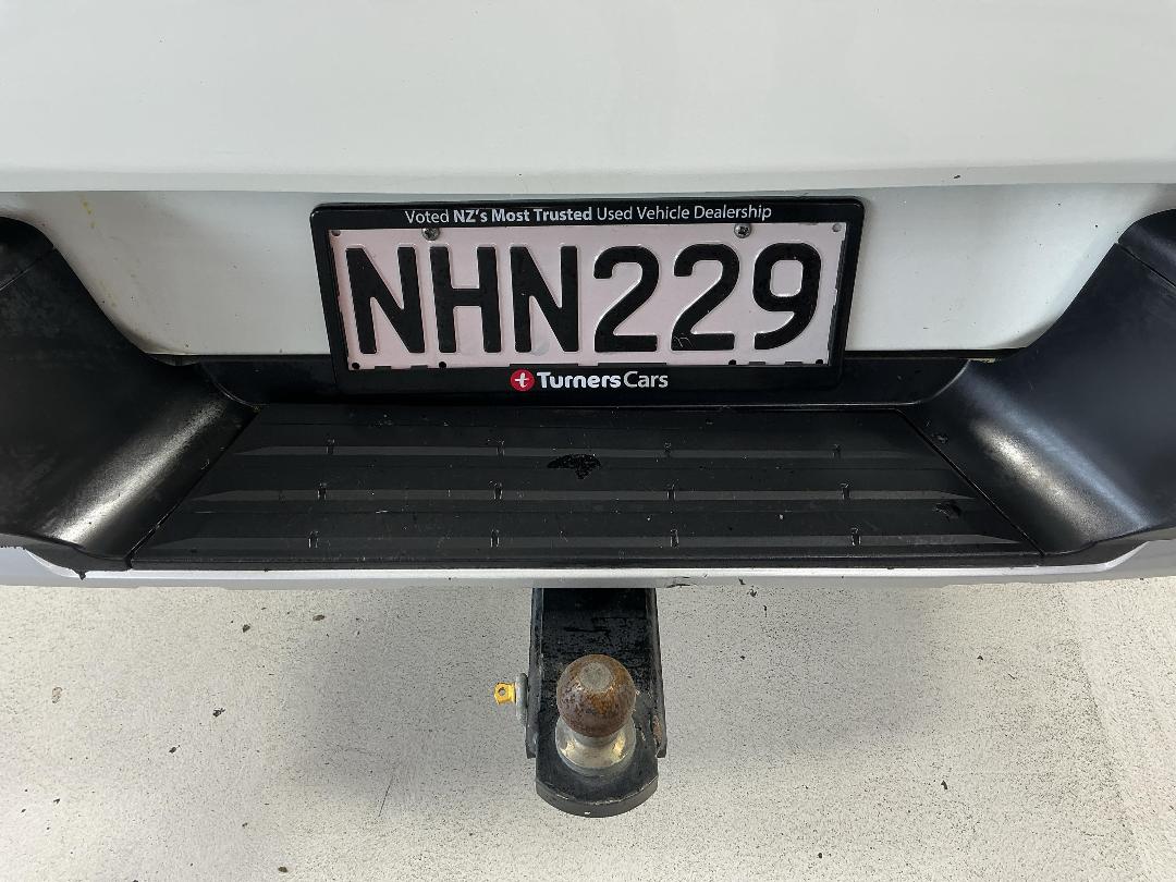 Photo '30' of Mitsubishi Triton