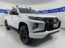 Thumbnail '1' of Mitsubishi Triton
