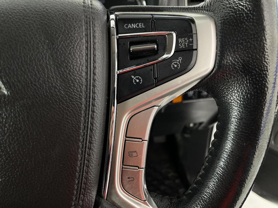 Photo '25' of Mitsubishi Triton